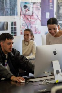 Grado en diseño gráfico