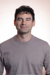 Israel Navarro Fernandez